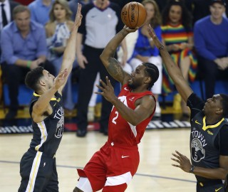 今日nba季后赛比赛(今日NBA季后赛比赛录像)