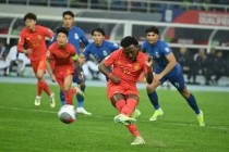 2018国足vs泰国(2019中国杯国足与泰国比赛)
