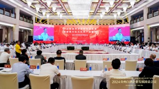 打造“世界第一白酒产区”——吴向东的国际视野和战略远谋