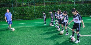 足球游学(足球游学项目)
