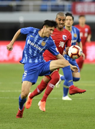 苏宁足球赛事(苏宁足球俱乐部官网)