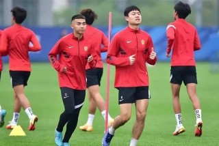 中国足球欧洲(中国足球欧洲效力)