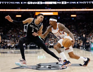nba季后赛雷霆vs马刺(nba雷霆vs马刺常规赛2018回放)