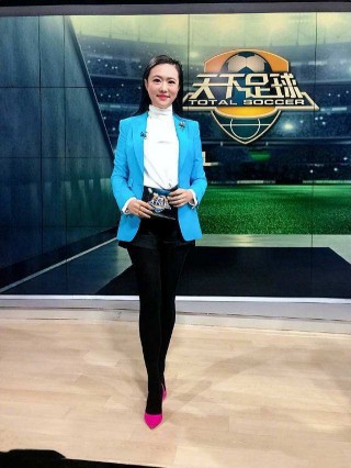 程雨涵天下足球(程雨涵 cctv5)
