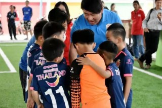 足球教练兼职(足球教练兼职招聘上海市)