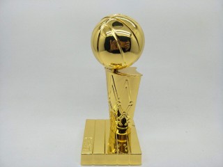 nba总冠军奖杯(NBA总冠军奖杯值多少钱)