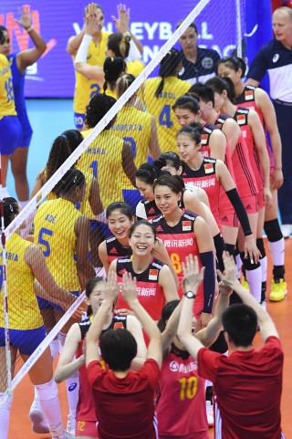 里约巴西vs中国女排(里约中国女排对战巴西央视)