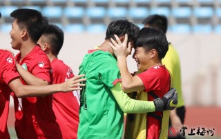 人民足球颁奖(人民足球颁奖仪式视频)