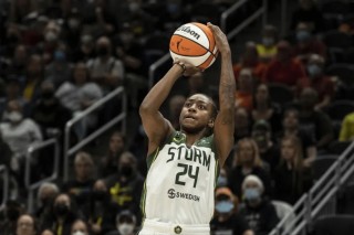 狂热vs梦想预测(wnba狂热vs梦想)