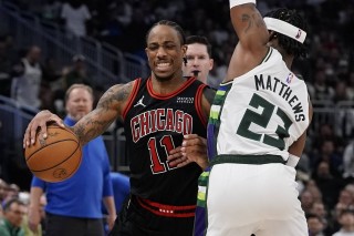 nba季后赛雄鹿vs活塞(nba季后赛雄鹿40横扫热火)