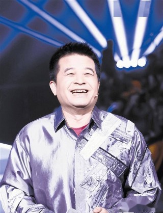 毕福剑足球(毕福剑现场介绍)