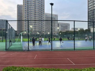 新二路足球场(新二路足球场电话)
