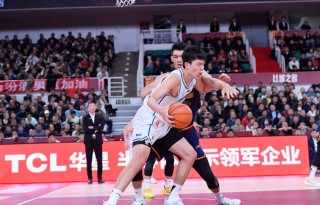 青岛男篮vs广州男篮(青岛男篮vs广州男篮,99比102)