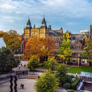 利兹大学(利兹大学本科专业)
