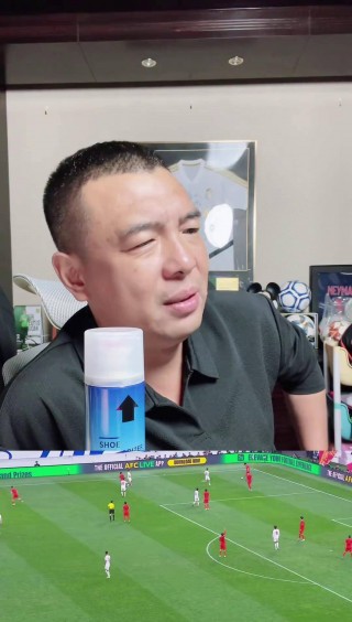 cctv足球解说员(cctv足球解说员有哪些人)