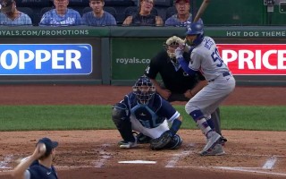 MLB道奇vs光芒(mlb道奇队和洋基队)