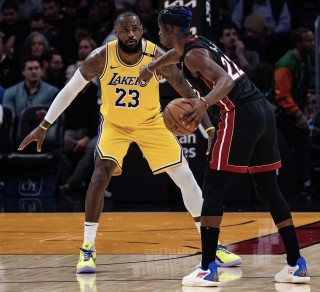 nba湖人vs热火g2回放(2020g2湖人vs热火g2录像回放)