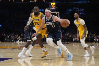 湖人vs马刺科比(nba湖人vs马刺集锦)