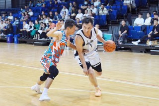 篮球比赛直播回放(篮球比赛直播2021)