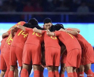 中国对泰国足球热身赛(中国足球队对泰国队比赛)