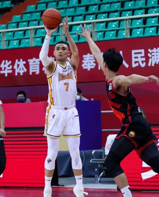 cba江苏vs广东(2021cba广东vs江苏)