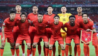 香港vs朝鲜足球(国足对香港足球比赛)