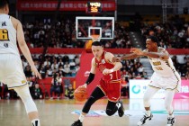cba新疆vs青岛今天(今天cba新疆对青岛转播)