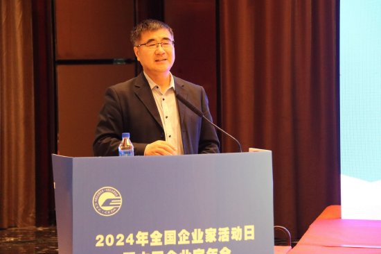清华大学孙富春:具身智能将开辟第三代人工智能的序曲,助力中国制造业从中低端迈向高端 第1张 清华大学孙富春:具身智能将开辟第三代人工智能的序曲,助力中国制造业从中低端迈向高端 第1张