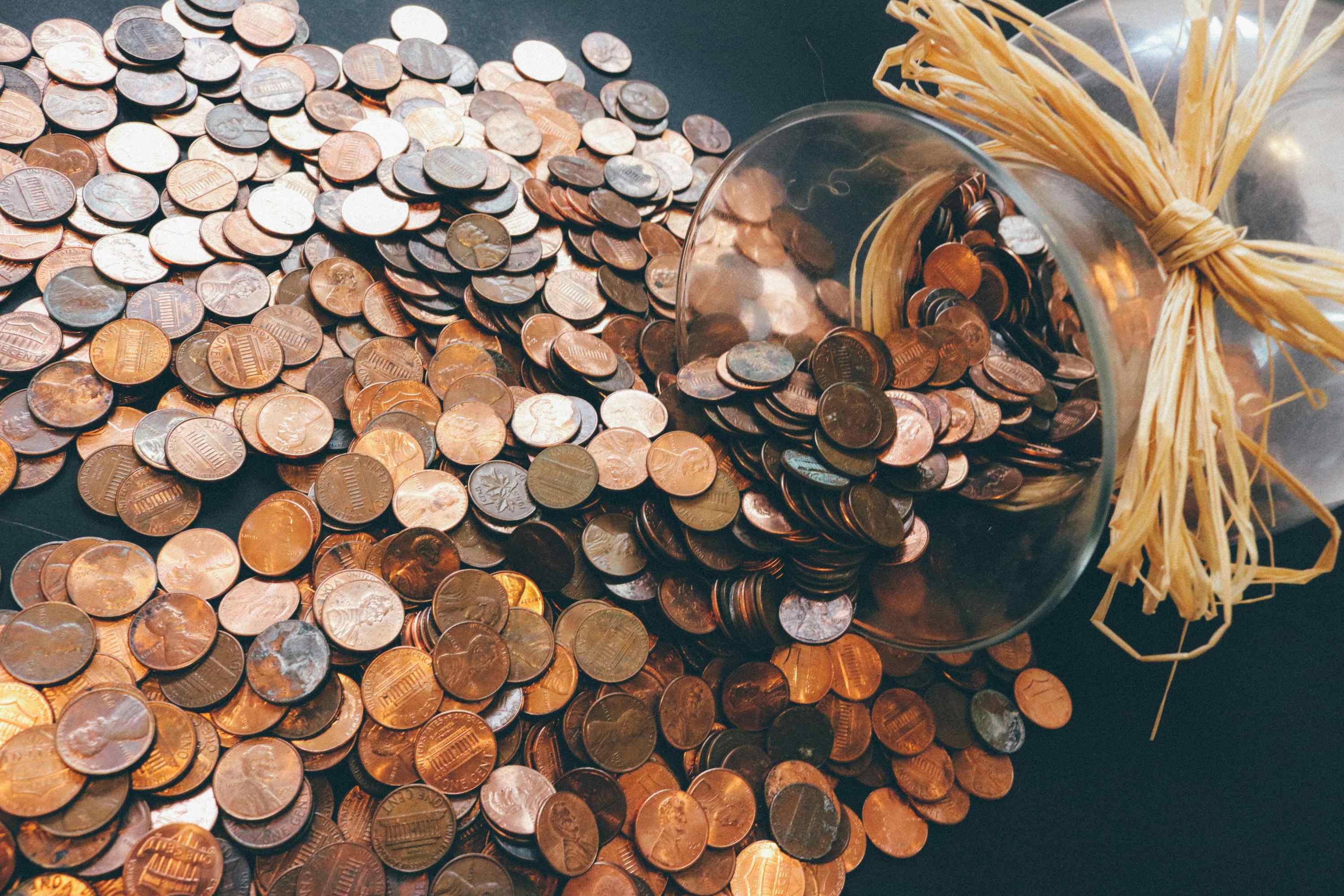 黄金与K金的贵金属投资比较有哪些?这些比较如何帮助贵金属投资者做出决策? 第1张 黄金与K金的贵金属投资比较有哪些?这些比较如何帮助贵金属投资者做出决策? 第1张
