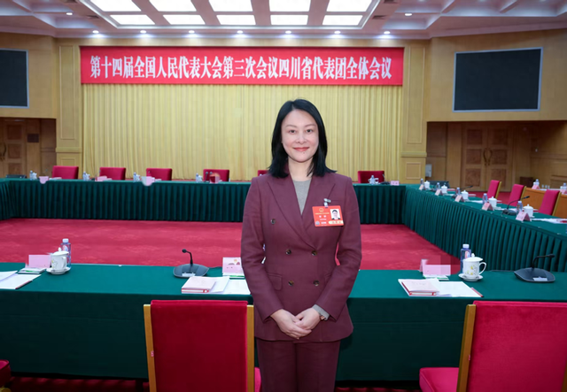 泸州老窖两会代表：推动白酒申遗与国际化进程  第1张