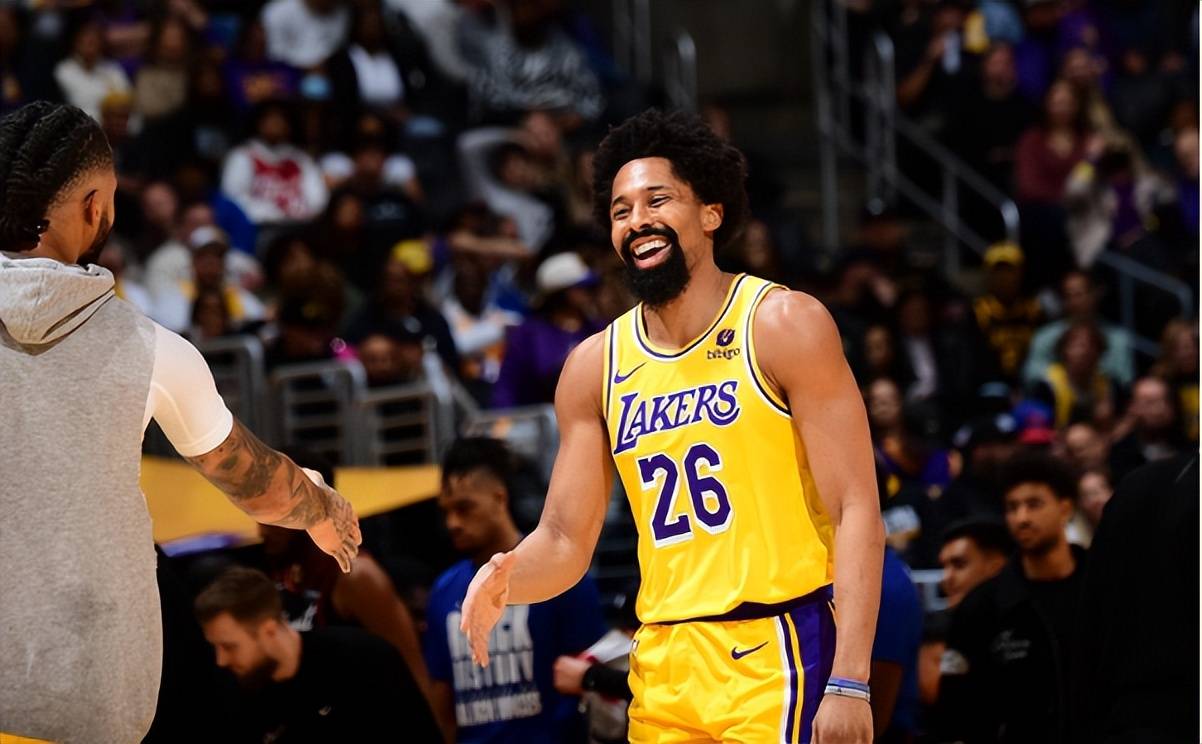 洛杉矶湖人队比赛回放(nba洛杉矶湖人队直播) 第1张 洛杉矶湖人队比赛回放(nba洛杉矶湖人队直播) 第1张