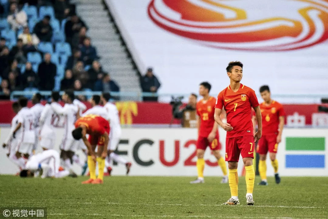政府为什么不解散国足(国足为什么不解散浪费钱)  第2张