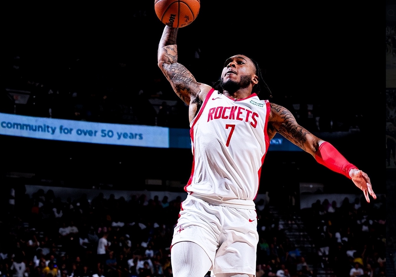 nba火箭vs爵士(火箭对爵士的比分预测)  第1张