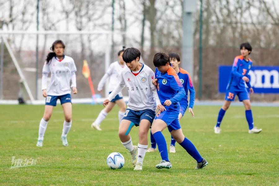 u18足球(u18足球韩国亚洲杯好久开赛啊)  第2张