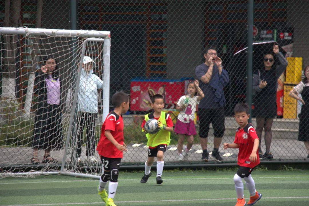 足球希望之星小学(希望之星足球俱乐部) 第2张 足球希望之星小学(希望之星足球俱乐部) 第2张