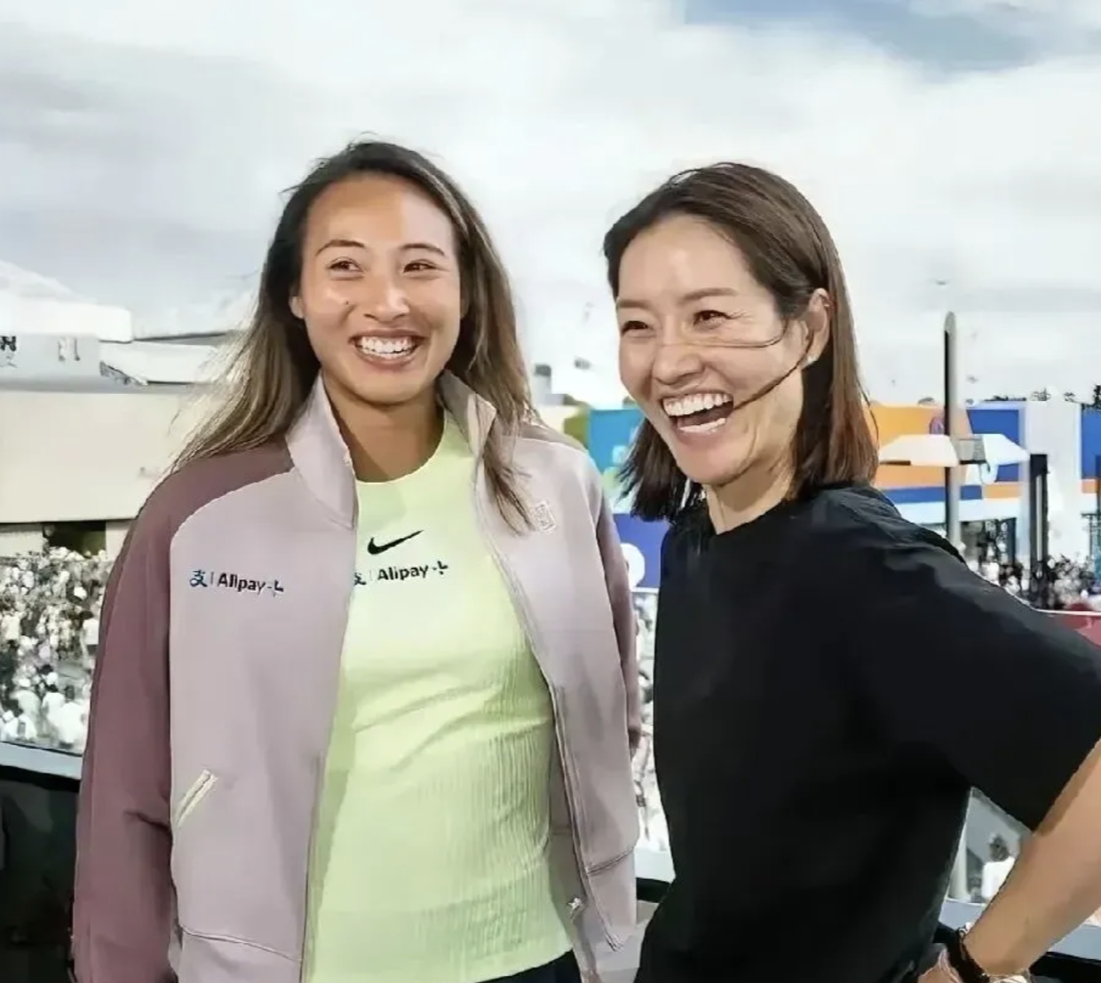 李娜vs郑洁(李娜怒斥主场观众) 第1张 李娜vs郑洁(李娜怒斥主场观众) 第1张