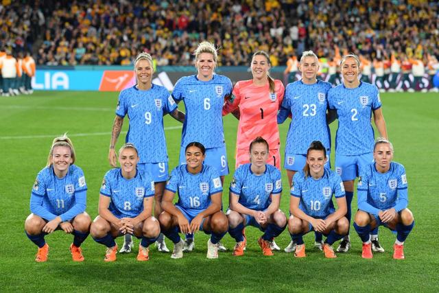 西班牙vs英格兰女足(西班牙vs英格兰2021) 第1张 西班牙vs英格兰女足(西班牙vs英格兰2021) 第1张