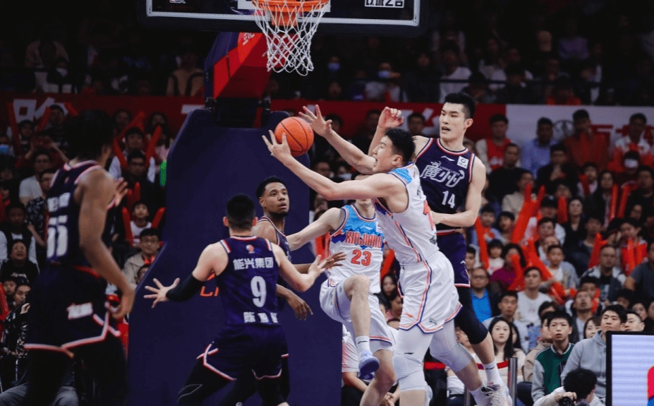 今晚辽宁vs深圳(辽宁队对深圳队直播)  第1张