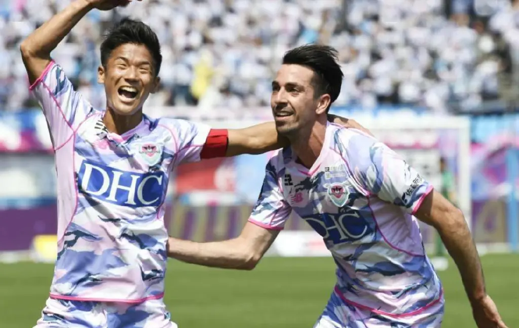 大阪vs鹿岛前瞻(大阪钢巴vs鹿岛鹿角视频直播)  第1张