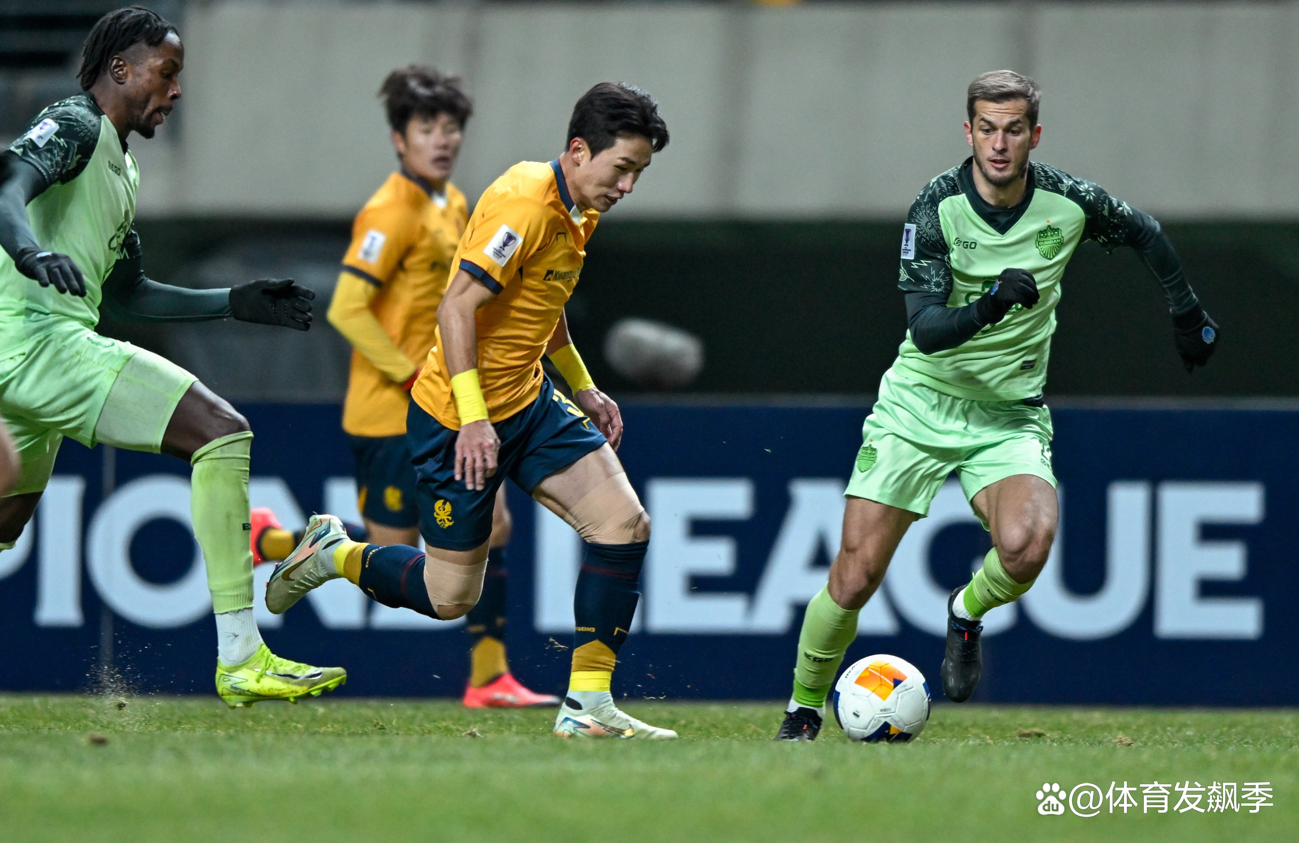 亚冠上海vs首尔(上海上港10首尔fc)  第1张