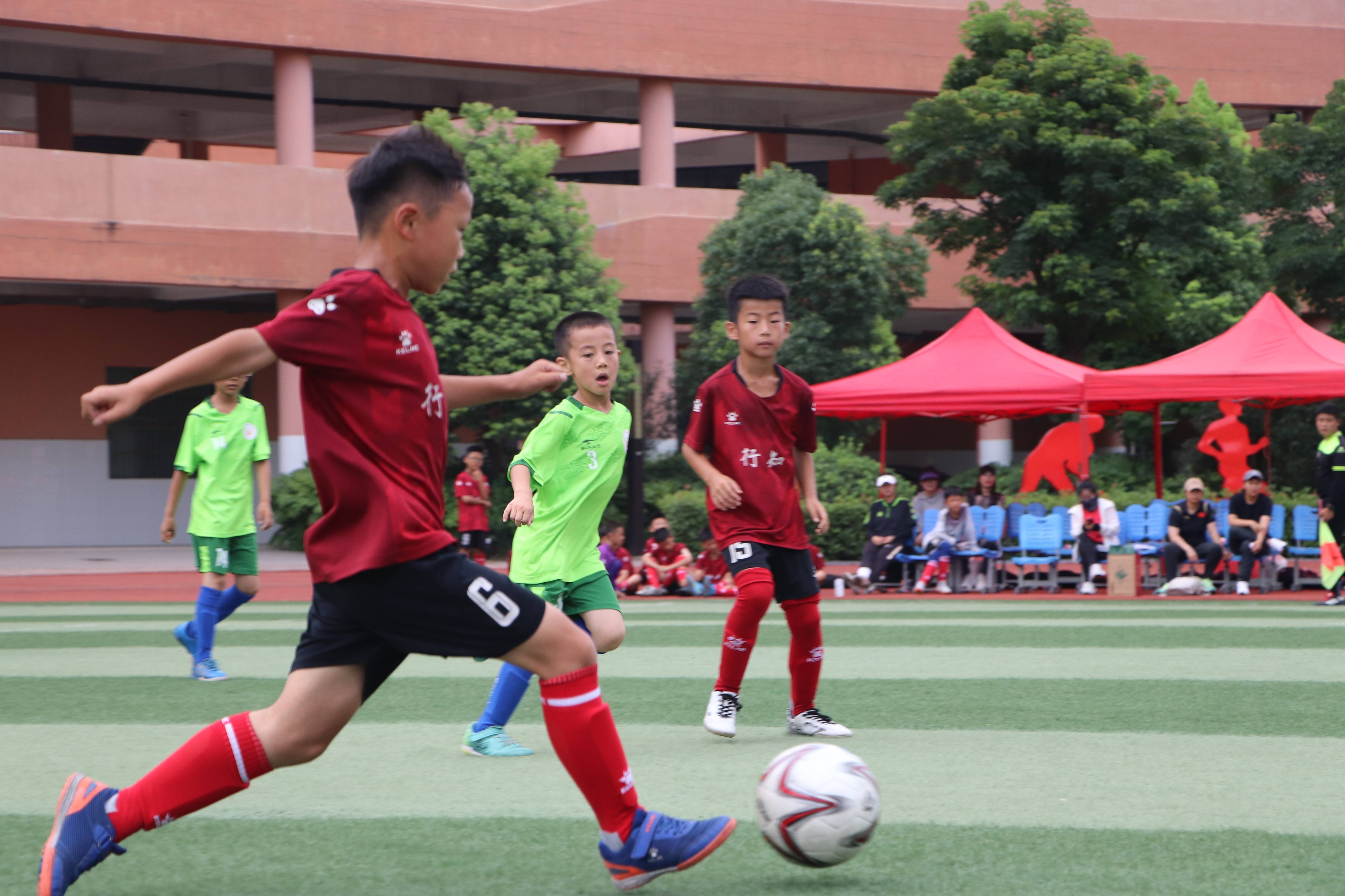 合肥青少年足球(合肥青少年足球俱乐部报名电话)  第1张