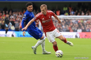 查尔顿vs诺丁汉(查尔顿足球队)