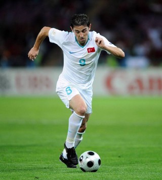 足球哈尼(哈维足球训练方法视频)