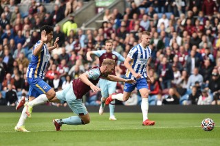 足球打冷门(足球比赛冷门)